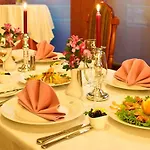 地拉那温泉大酒店 酒店 4*