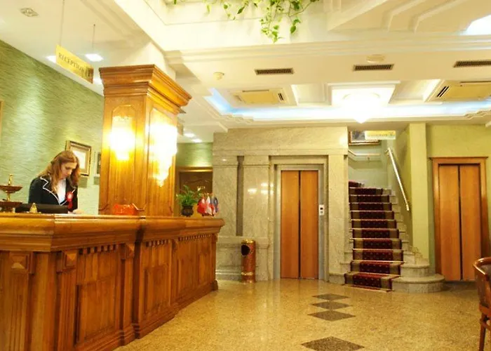 Otel Grand &